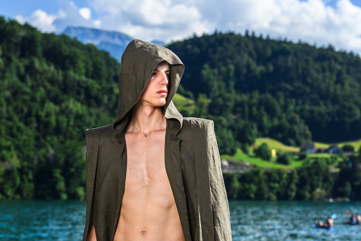 Neuma Cape